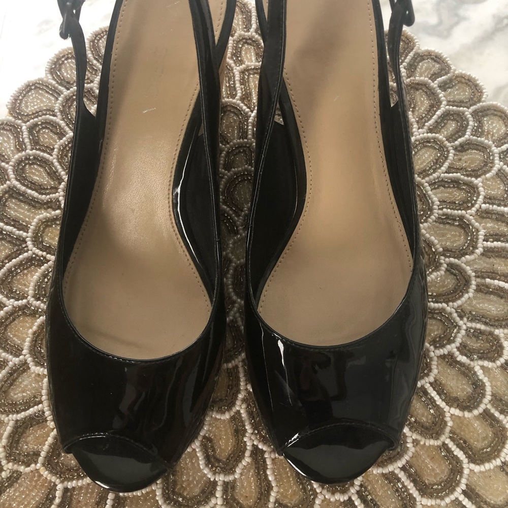 Platform sandals